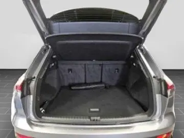 AUDI Q4 40 e-tron 2x S line SOH 100% PANO AHK NAVI B&