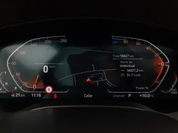 BMW 520d Panorama Kamera DAB HiFi AHK M Sport Alarm