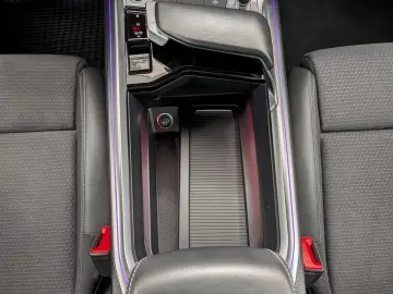 AUDI e-tron 55 quattro S line 95kWh Matrix Navi Sound
