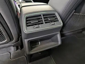 AUDI e-tron 55 quattro S line 95kWh Matrix Navi Sound