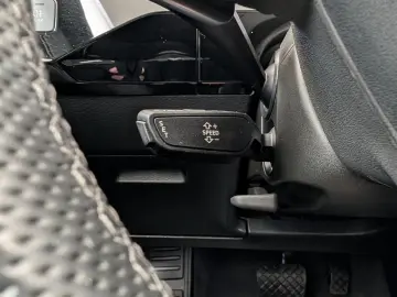 AUDI e-tron 55 quattro S line 95kWh Matrix Navi Sound