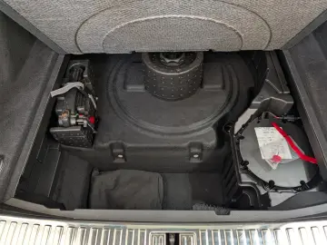 AUDI e-tron 55 quattro S line 95kWh Matrix Navi Sound