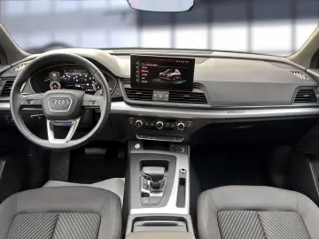 AUDI Q5 45 TFSI quattro LED NAVI PDC DAB 1.HAND