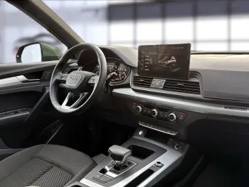 AUDI Q5 45 TFSI quattro LED NAVI PDC DAB 1.HAND