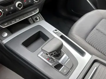 AUDI Q5 45 TFSI quattro LED NAVI PDC DAB 1.HAND