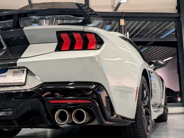 FORD Mustang Dark Horse S650 Look Tüv Neu 1.Hand
