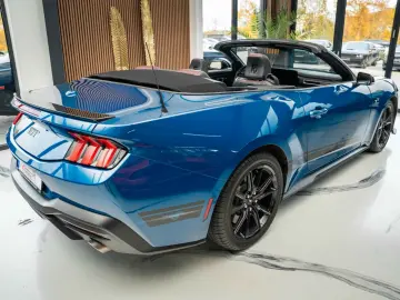 FORD Mustang 5.0 Ti-VCT V8 GT Auto