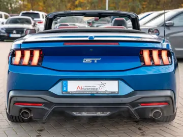 FORD Mustang 5.0 Ti-VCT V8 GT Auto