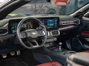 FORD Mustang 5.0 Ti-VCT V8 GT Auto