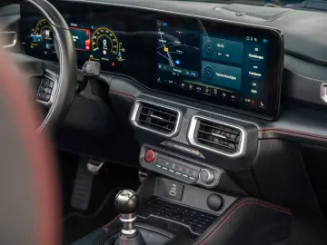 FORD Mustang 5.0 Ti-VCT V8 GT Auto