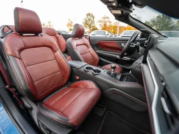 FORD Mustang 5.0 Ti-VCT V8 GT Auto