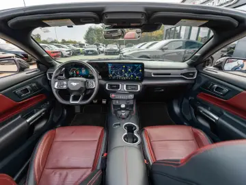 FORD Mustang 5.0 Ti-VCT V8 GT Auto