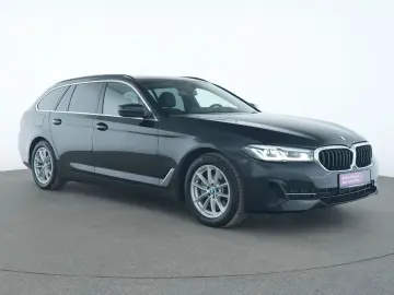 BMW 520d BusinessPaket Head-up-Display Kamera CarPla