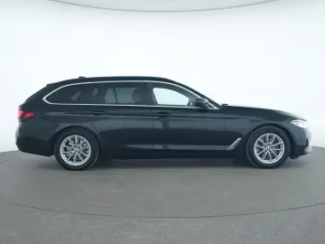 BMW 520d BusinessPaket Head-up-Display Kamera CarPla