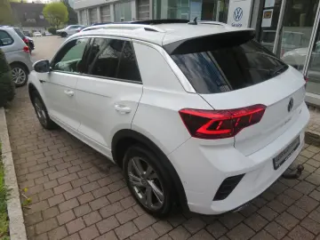 VW T-ROC R-Line 2.0 TDI DSG 4-MOTION Fahrschulausst