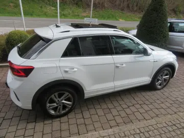 VW T-ROC R-Line 2.0 TDI DSG 4-MOTION Fahrschulausst