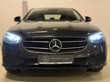 MERCEDES-BENZ E 300 de Avantgarde 4Matic 1.HAND MWST…