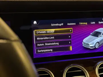 MERCEDES-BENZ E 300 de Avantgarde 4Matic 1.HAND MWST…