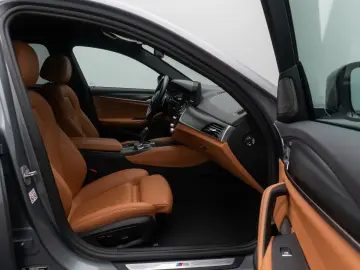 BMW 530d xD M Sport Kamera HUD DAB H K AHK ACC Alarm