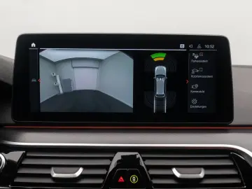 BMW 530d xD M Sport Kamera HUD DAB H K AHK ACC Alarm
