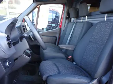 MERCEDES-BENZ Sprinter 317 CDI Kasten L2H1 LED AHK KAM NAVI