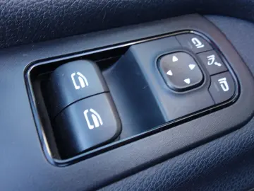 MERCEDES-BENZ Sprinter 317 CDI Kasten L2H1 LED AHK KAM NAVI