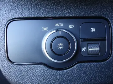 MERCEDES-BENZ Sprinter 317 CDI Kasten L2H1 LED AHK KAM NAVI