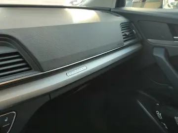 AUDI Q5 50 TDI quattro S line Navi LED Alu PDC Virtua