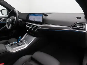 BMW i4 eD35 M Sport GC Kamera DAB Widscreen 19Zoll