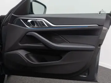 BMW i4 eD35 M Sport GC Kamera DAB Widscreen 19Zoll