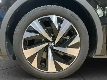 VW ID.5 Pro Performance (77kwh) AHK DCC HUD Panorma