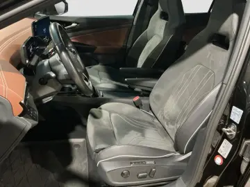 VW ID.5 Pro Performance (77kwh) AHK DCC HUD Panorma