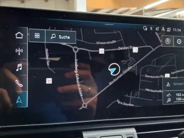 AUDI Q5 50TFSIe quattro advanced LED SHZ Navi DAB AHK