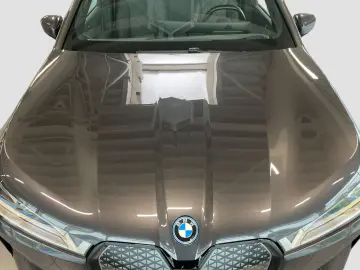 BMW iX xDrive40 AHK Driv.Assist.Prof Harman K Laser