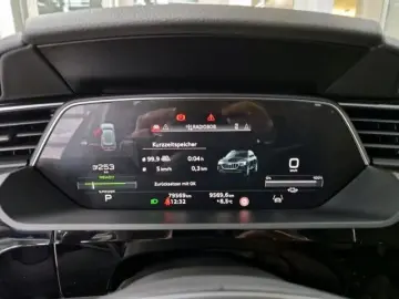 AUDI e-tron 55 quattro 408PS 95kWh 360KAM ACC TOTW