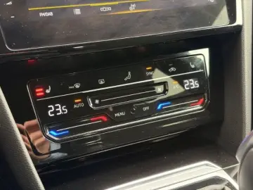 VW Arteon SB R 4M AHK Pano Matrix ACC Navi HUD 360