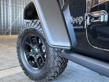 JEEP Wrangler Willys MY 25  ACC Carplay AHK S LHZ