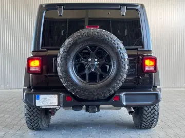 JEEP Wrangler Willys MY 25  ACC Carplay AHK S LHZ
