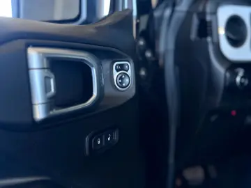JEEP Wrangler Willys MY 25  ACC Carplay AHK S LHZ