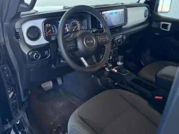 JEEP Wrangler Willys MY 25  ACC Carplay AHK S LHZ