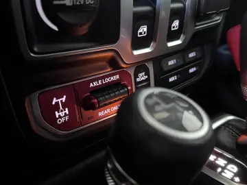 JEEP Wrangler Willys MY 25  ACC Carplay AHK S LHZ