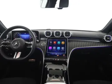 MERCEDES-BENZ C 220 d T AMG Digital Light Night MBUX…