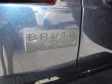 JEEP Wrangler BRUTE 392 6.4L V8 HEMI Umbau Brute