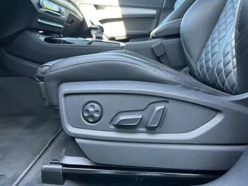 AUDI Q5 Sportback 40 TDI quattro S-LINE LUFT MATRIX H