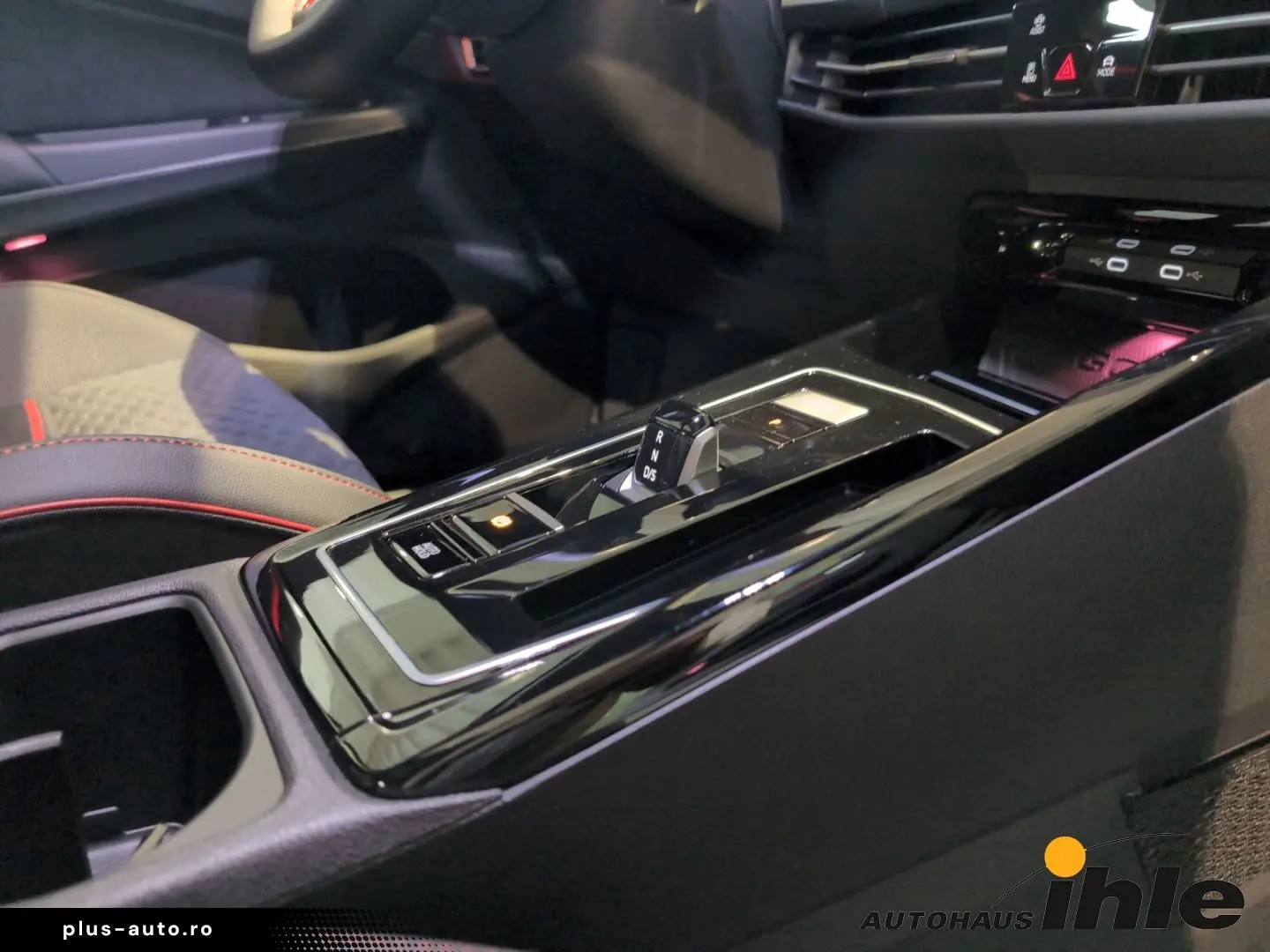 VW Golf GTI VIII 2 0 TSI DSG Clubsport Black Style