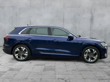AUDI e-tron 55 QU S-LINE EXT MATRIX NAVI AIR ACC HuD