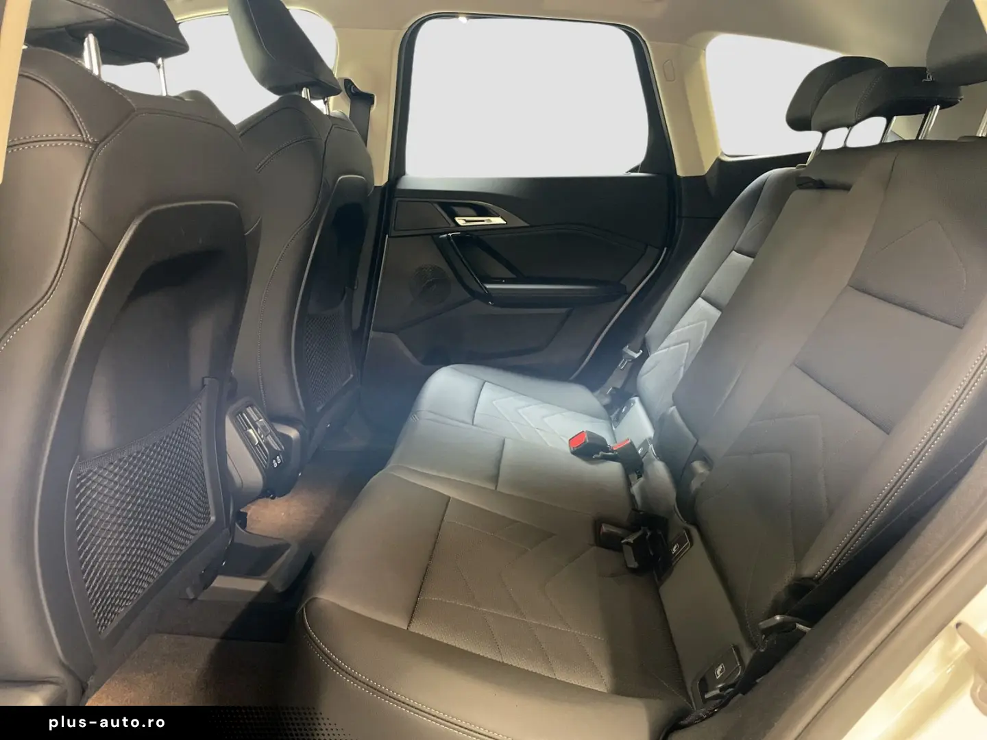 BMW iX1 xDrive30 AHK Kamera Driv.Assist Sportsitze