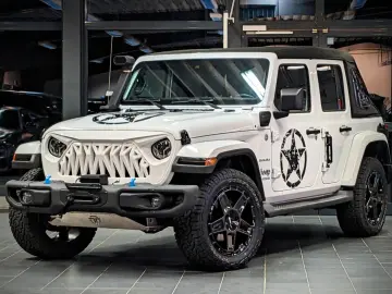 JEEP 2.0 Plug-In Hybrid Unlimited Sahara 4xe