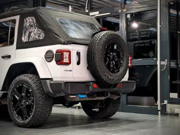 JEEP 2.0 Plug-In Hybrid Unlimited Sahara 4xe