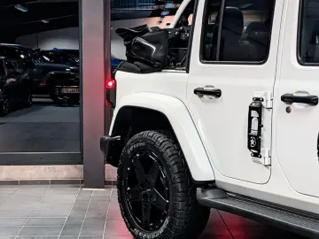 JEEP 2.0 Plug-In Hybrid Unlimited Sahara 4xe